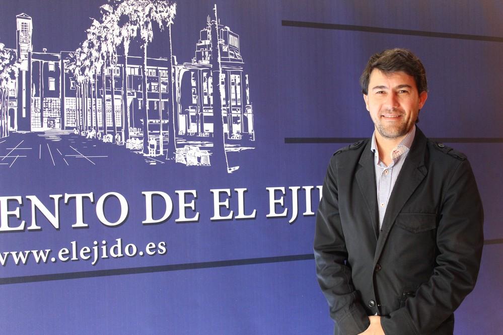 Una nueva bomba de impulsión de mayor capacidad en la depuradora de Santa María del Águila evitará la saturación de la red de saneamiento y los vertidos puntuales de agua