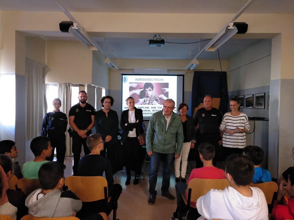 Sesiones para prevenir el acoso escolar entre el alumnado del IES Villa de Vícar