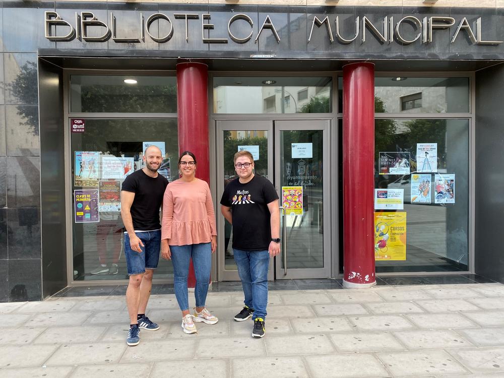 Juventudes Socialistas de El Ejido pide al Ayuntamiento más salas de estudio ante la falta de espacio en la Biblioteca Municipal