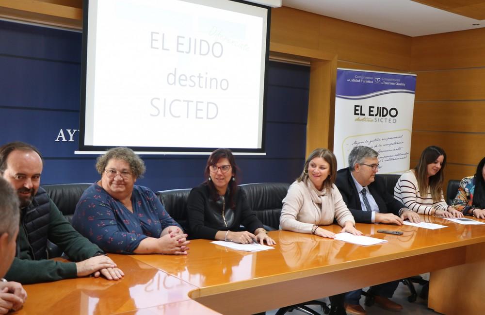 La quinta Mesa de la Calidad se centra en la incorporación de 10 nuevas empresas al SICTED y la renovación de las 47 empresas que ya cuentan con este distintivo