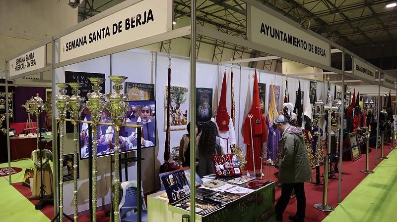 El Ayuntamiento de Berja lleva la Semana Santa virgitana a Esencia Cofrade