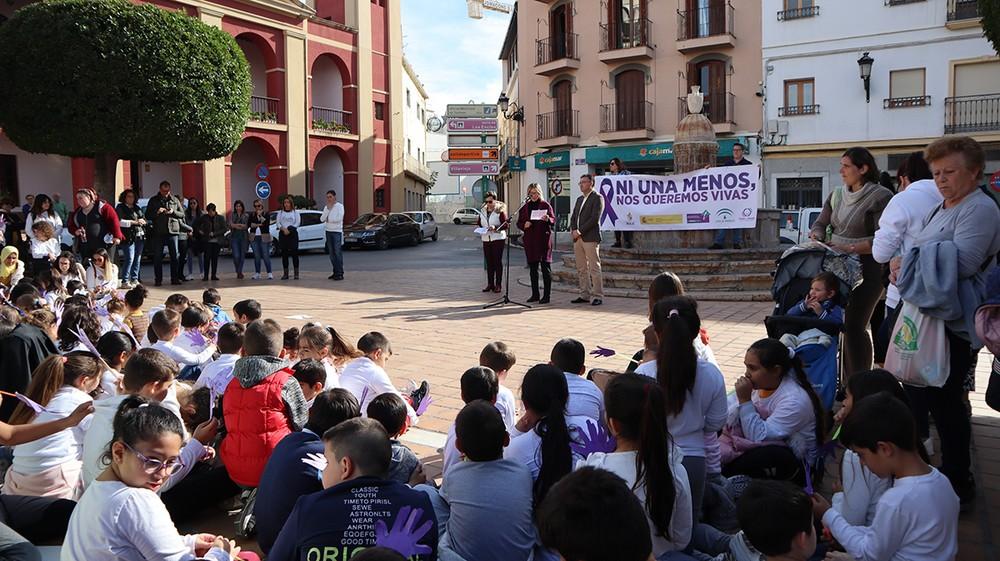 Berja se suma al Día Internacional contra la Violencia de Género