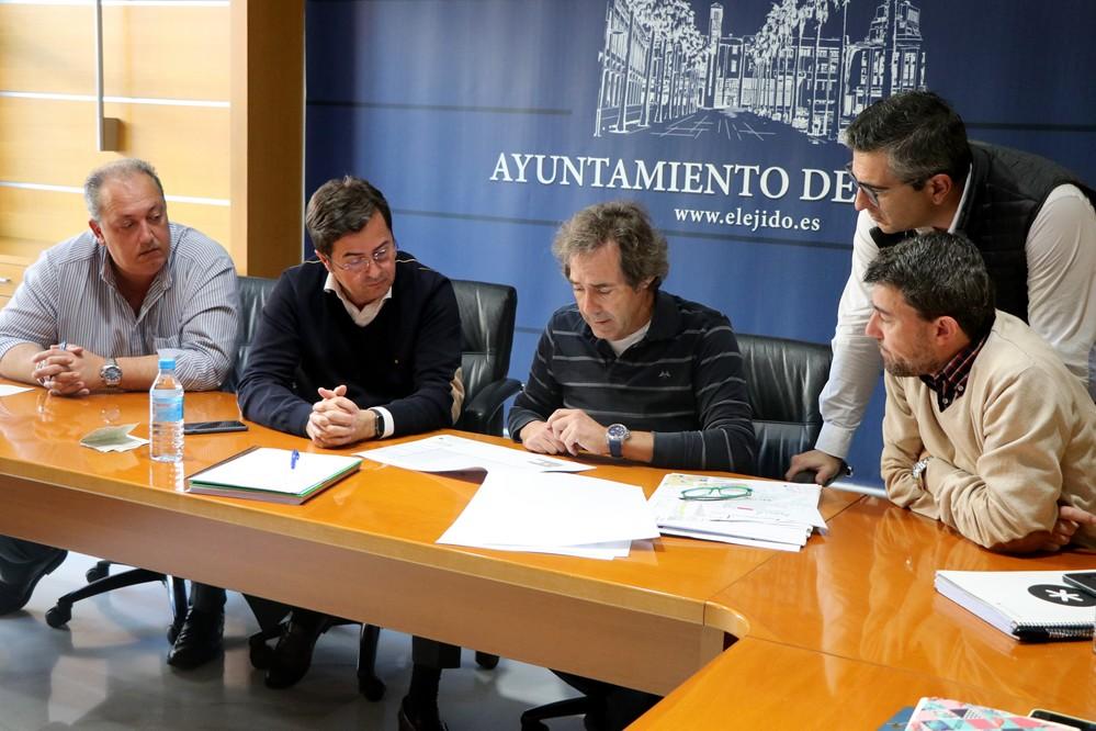 Vía libre al proyecto de construcción del Centro de Usos Múltiples de Matagorda que, incluido en la EDUSI y cofinanciado al 80% por el FEDER, dinamizará a este núcleo