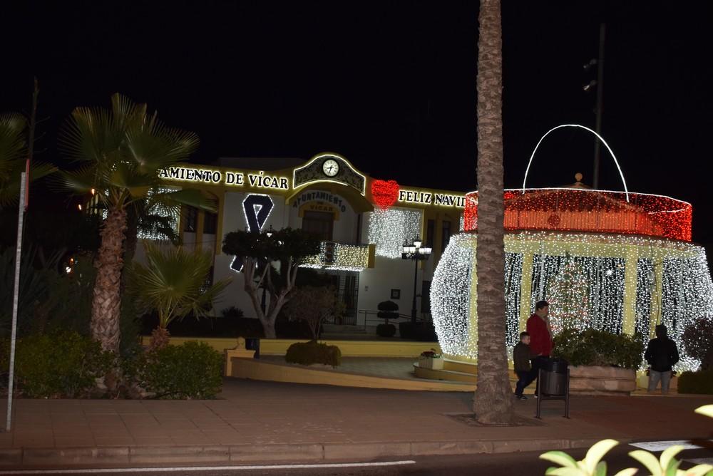 Vícar estrenará su alumbrado navideño el 4 de diciembre con un túnel luminoso de 60 metros y 45.000 microbombillas como novedad