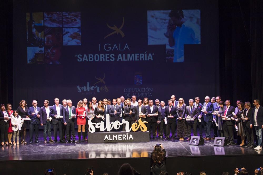 ‘Sabores Almería’ entrega en Berja sus distinciones a las primeras empresas de la marca con su embajador David Bisbal
