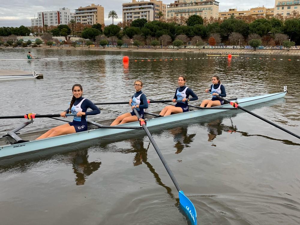 El equipo cadete femenino brilla en el Abierto Internacional andaluz de remo