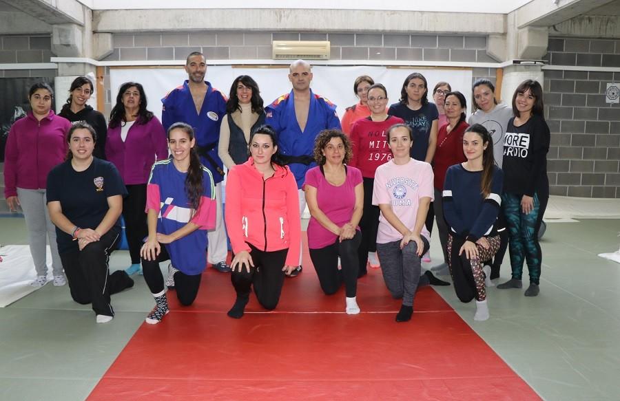 El Ejido celebra un curso de defensa personal para mujeres