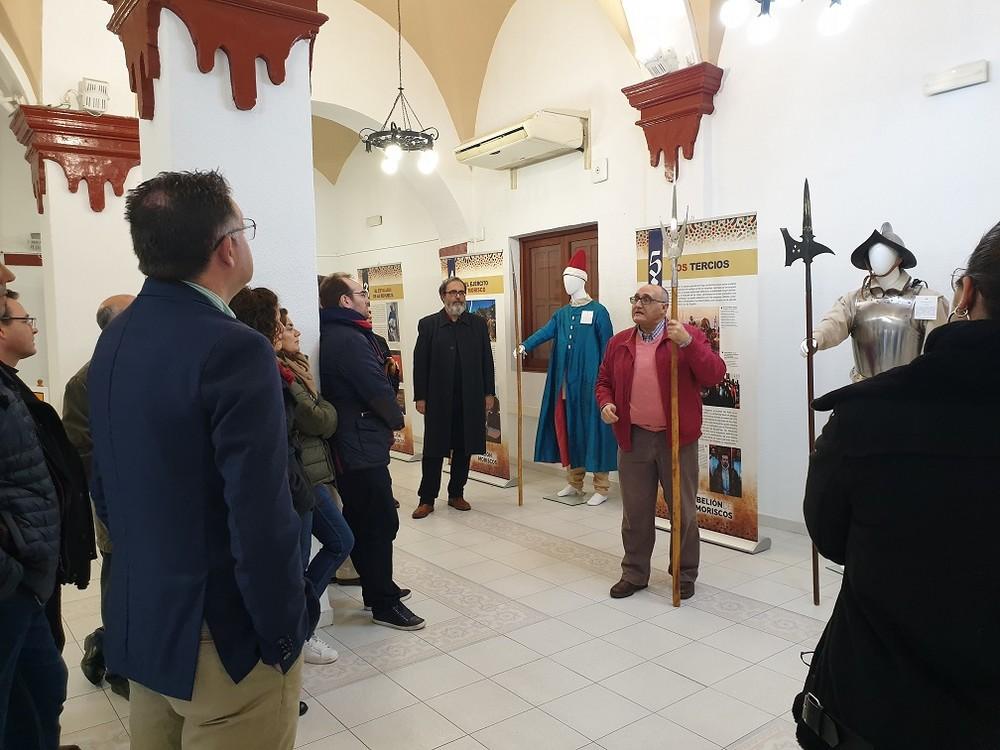 Inaugurada la exposición conmemorativa del 450 aniversario de la rebelión de los moriscos en Berja