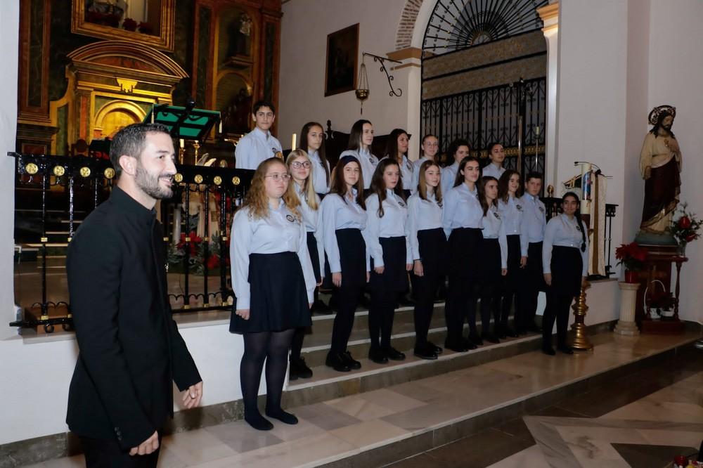 Las voces de los cantores de Pedro Mena resuenan en la Parroquia Inmaculada Concepción