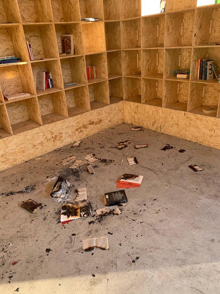 Identificado al presunto autor del intento de quemar la biblioteca del Parque del Cercado de Adra