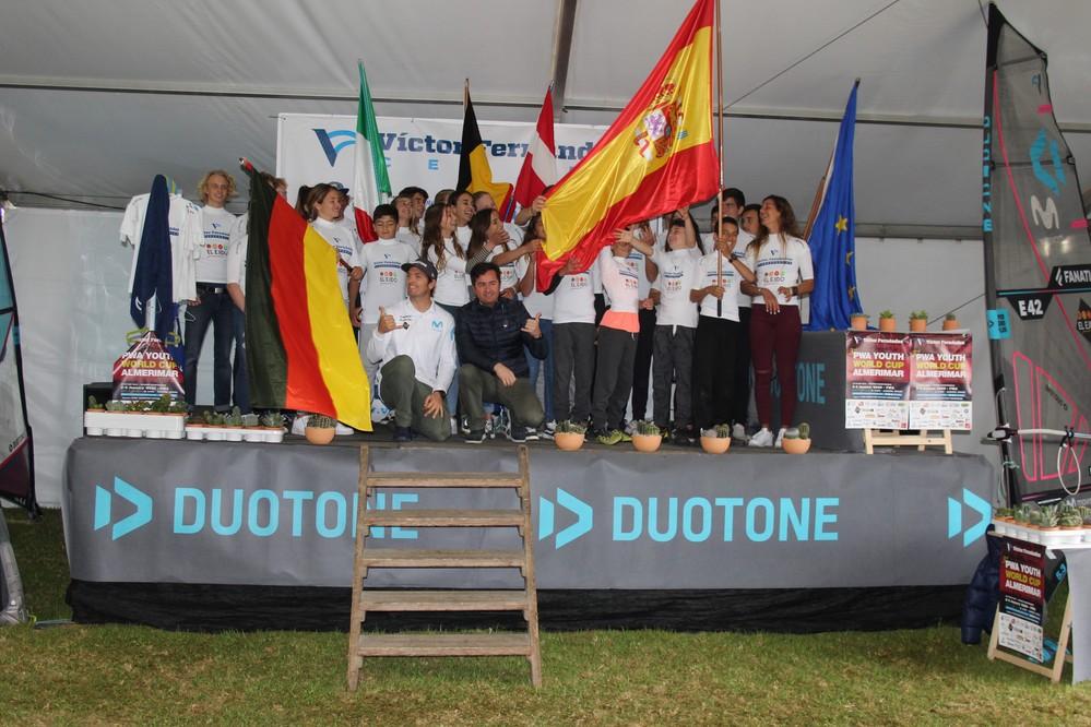 La Copa Mundial Juvenil PWA 2020 de Windsurf da el pistoletazo de salida en Almerimar con la participación de 40 riders de primer nivel