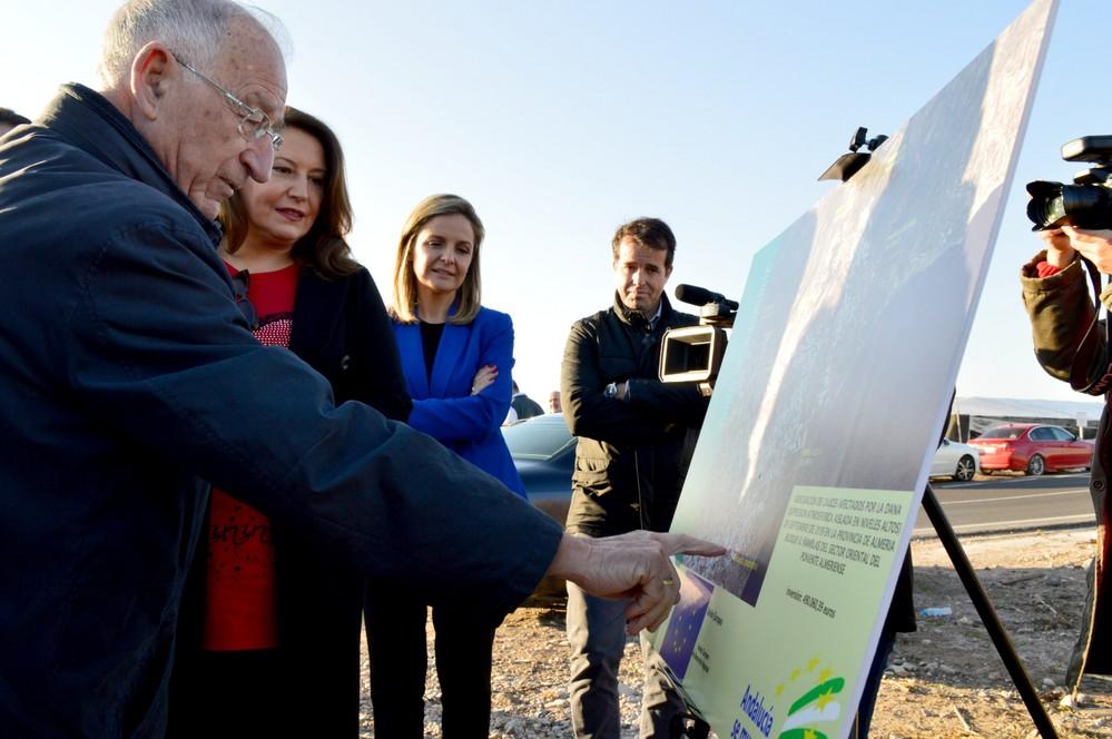 Crespo resalta que las actuaciones en las ramblas del Poniente almeriense minorarán el riesgo de inundaciones en Roquetas