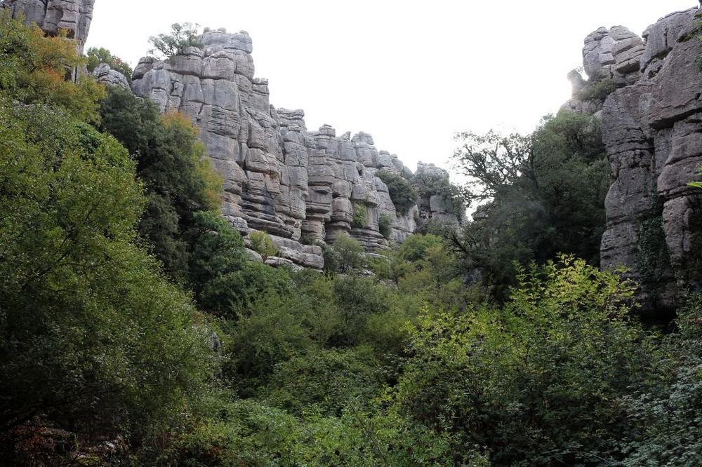 El IMD abre el plazo de inscripción para participar en la salida de senderismo al Torcal de Antequera en Málaga el próximo 19 de enero