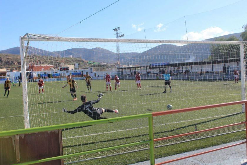 El Berja CF empata frente al Cubillas para finalizar la primera vuelta