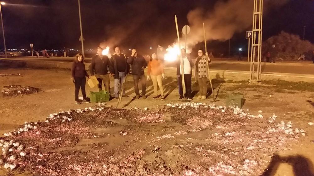 Llanos de Vícar celebrará 'Los Antones' con hogueras y patatas asadas