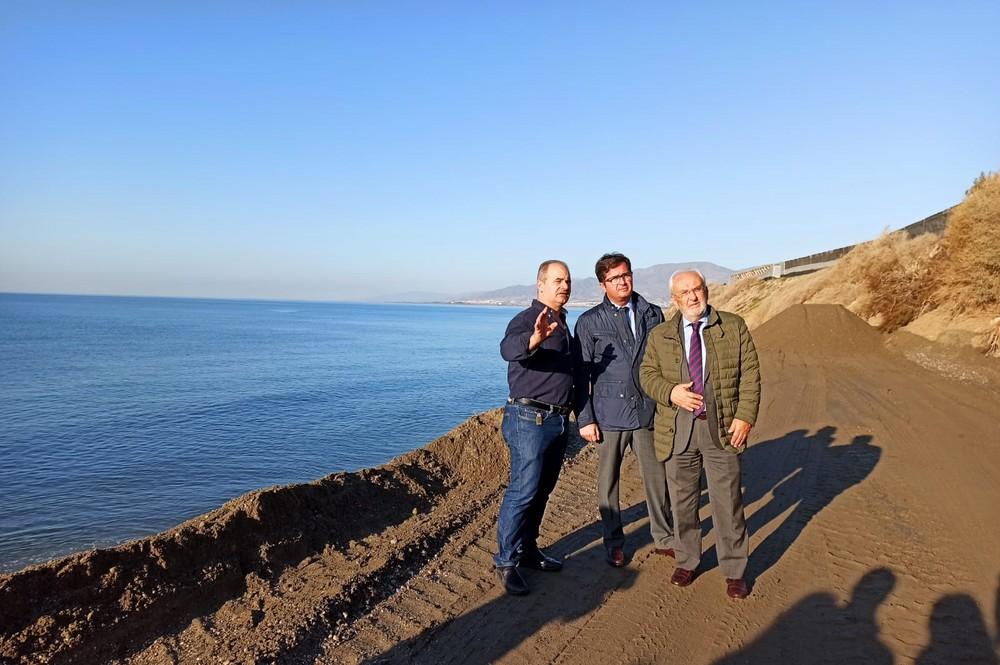 El subdelegado del Gobierno anuncia 10.000 metros cúbicos de arena para el litoral balermero