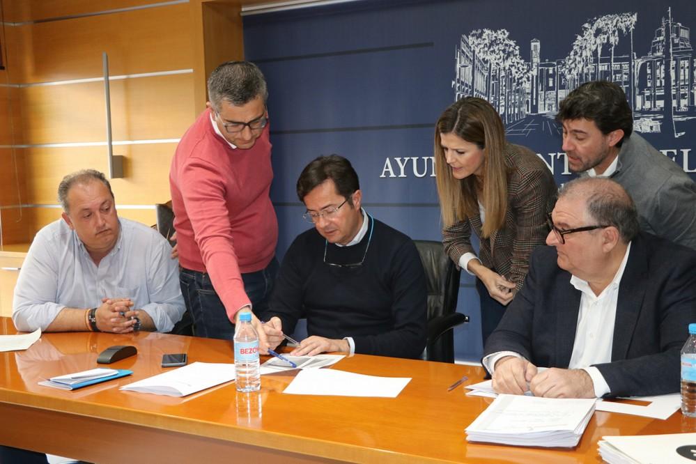 La Junta de Gobierno Local da vía libre a la continuidad de varios programas vitales para colectivos sociales como tercera edad o personas con enfermedad mental