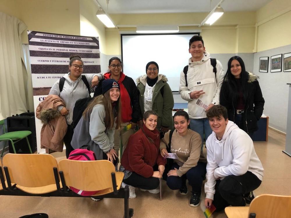 El IES Villa de Vícar acoge las primeras sesiones del tercer taller de 'Mediar en Gerundio' del Pacto de Estado contra la violencia de género