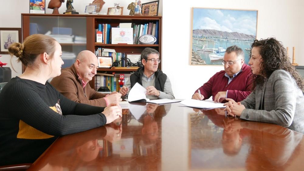 El Ayuntamiento de Adra adquiere un nuevo vehículo de primera intervención para Protección Civil