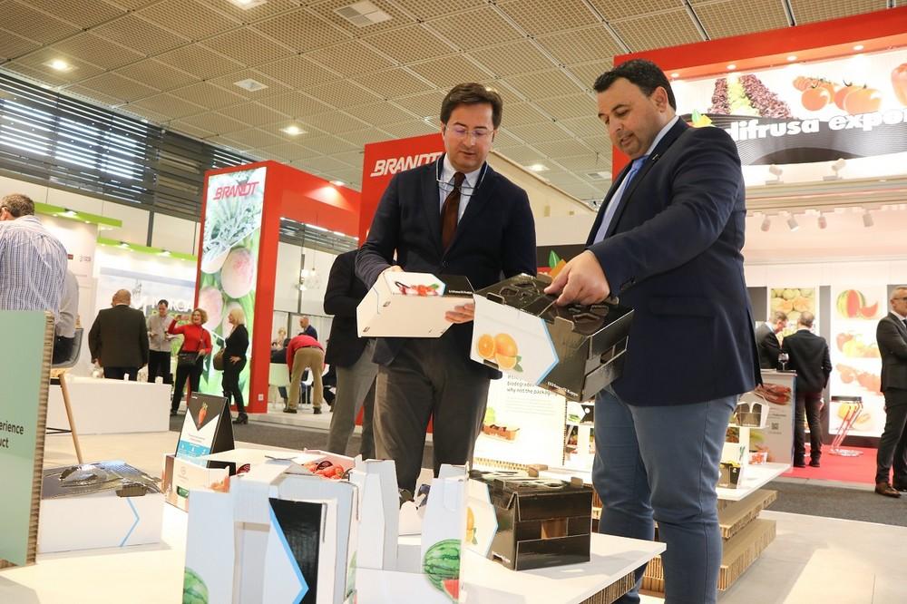 El Ayuntamiento de El Ejido participa por segundo día consecutivo en la feria Fruit Logística