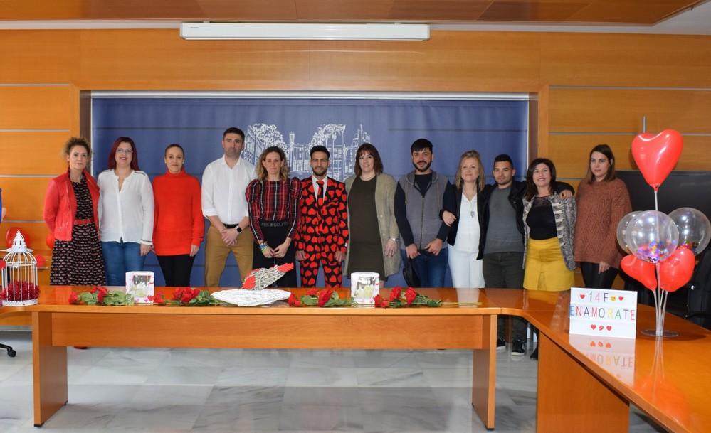 El Ayuntamiento impulsa la campaña ‘Enamórate’ para incentivar las compras durante San Valentín en la excelente oferta comercial y de servicios de El Ejido