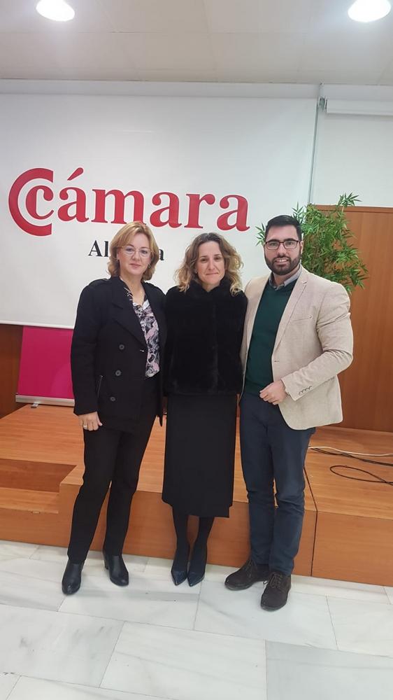 Los concejales de Comercio y Régimen Interior participan en ‘Jornada de sensibilización en materia de TIC a los Comercios y Centros Comerciales Abiertos’