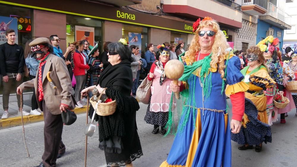 La ciudad de Adra vive con fervor el gran día de Carnaval con el tradicional Pasacalles y el concurso de disfraces