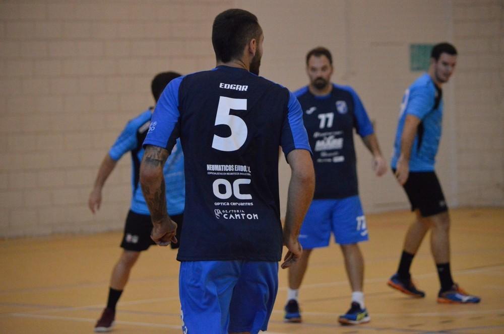 ‘Déjà vu’ del CBM Cantera Sur El Ejido, que cae ante BM Ciudad de Vícar en el derbi (26-29)