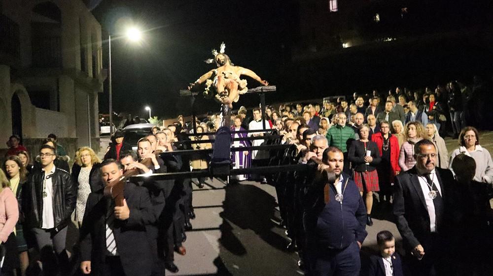 El Viacrucis oficial de las Hermandades y Cofradías de Berja recorrió las calles del municipio el pasado viernes