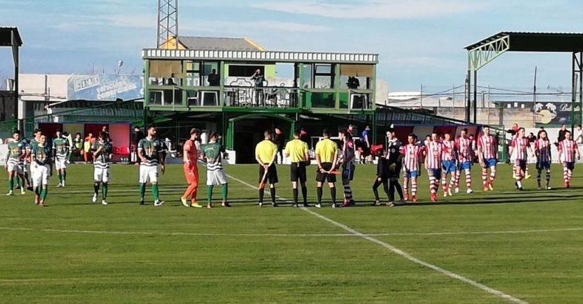El CD El Ejido perdona en el primer tiempo y cae en los últimos minutos en Torredonjimeno