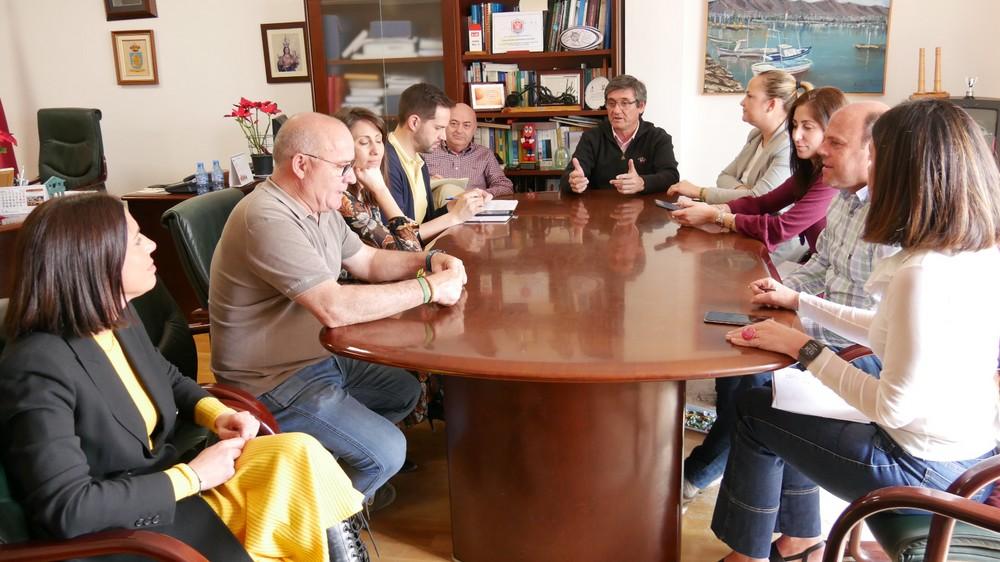 El Ayuntamiento de Adra cierra parques y ofrecerá atención al público telefónica y telemática