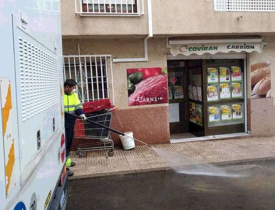 Vícar Actúa lanza una campaña para facilitar las compras de productos de primera necesidad en el comercio local
