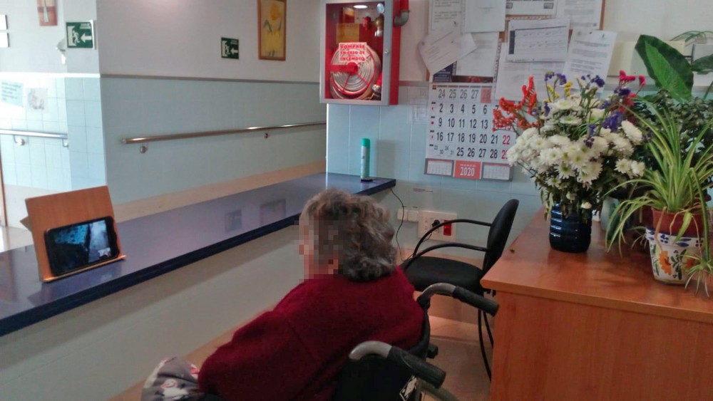 La Residencia Asistida cuenta ya con tecnología para hacer videoconferencias entre los residentes y sus familiares