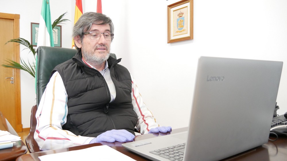 Adra suspende todos los eventos multitudinarios hasta septiembre por el coronavirus