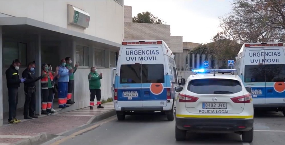 El Ayuntamiento de Adra agradece, con un emotivo vídeo, la profesionalidad y entrega de los abderitanos