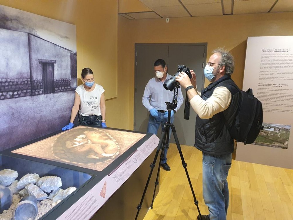 El Ejido trabaja en un nuevo tour virtual en 3D que permitirá visitar las salas museo de la Colección Arqueológica