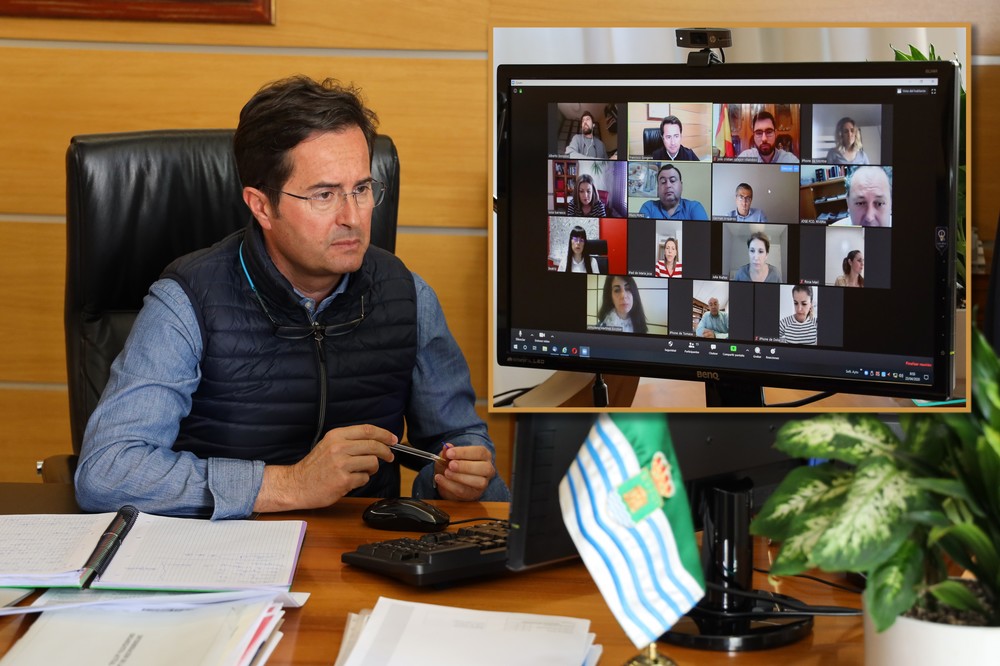 Luz verde a la aprobación de varias licencias para la rehabilitación de invernaderos, la construcción de naves agrícolas