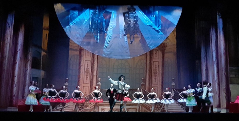 Adra continúa apostando por la cultura y renueva su adhesión a la Red Andaluza de Teatros Públicos