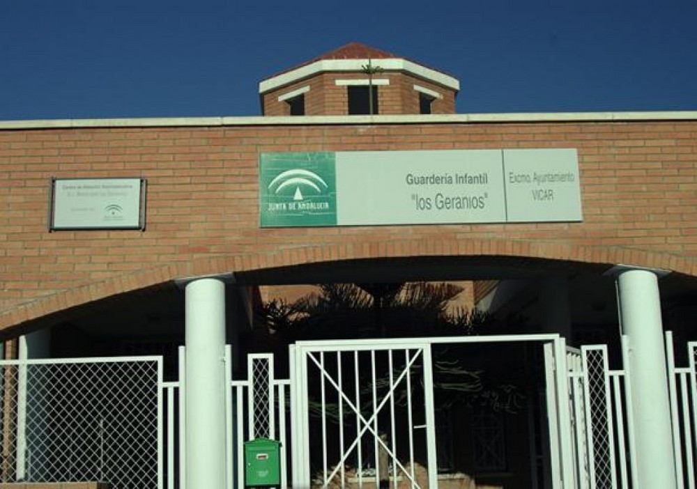 Los vecinos de Vícar con niños de hasta tres años pueden formalizar su reserva de plaza para el próximo curso en las guarderías