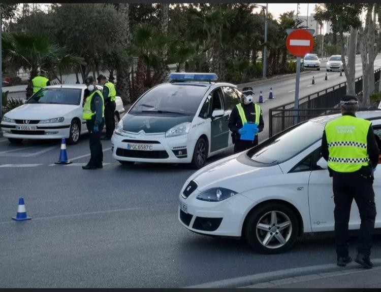 La totalidad de los efectivos de Policía Local de Vícar dan negativo en los tests del coronavirus