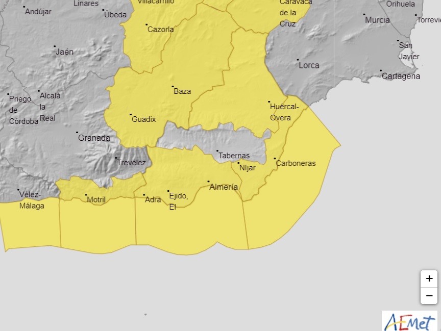 La AEMET activa doble alerta amarilla por viento de Poniente y fenómenos costeros