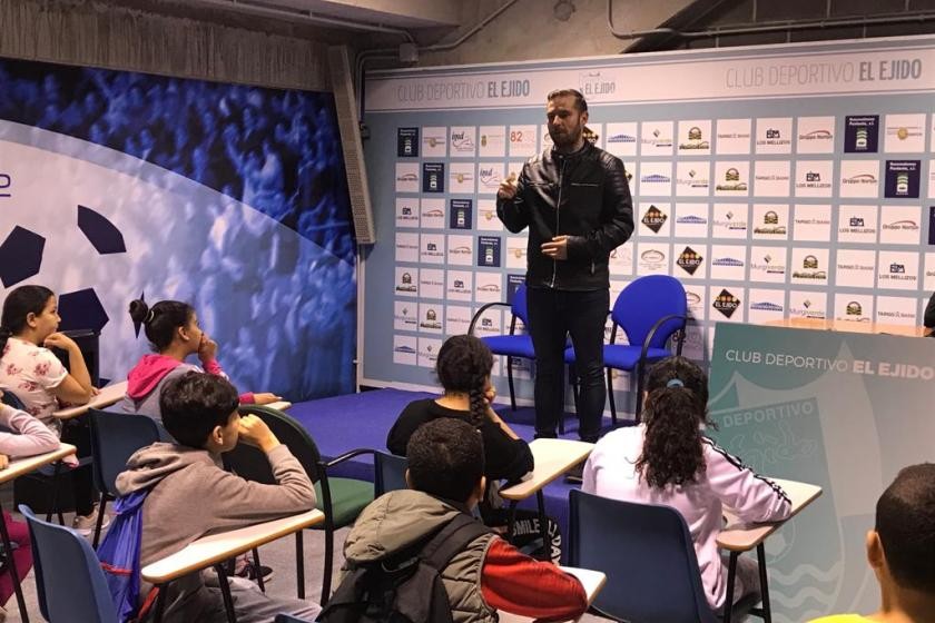 El CD El Ejido impulsa la unión de los clubes almerienses al Efecto Celeste