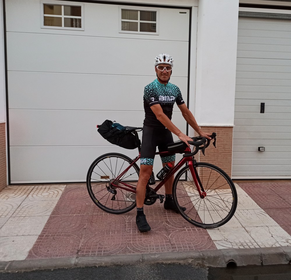 Un vecino de Dalías realizará a partir de hoy el Camino de Santiago en bicicleta durante 8 días