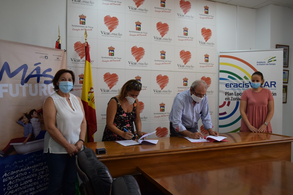 Vícar e Inserta Andalucía ponen en marcha un programa contra la pobreza y la exclusión social infantil y juvenil