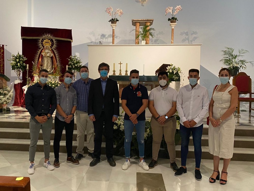 Adra celebra la Virgen de la Vega con una misa en la barriada de La Curva