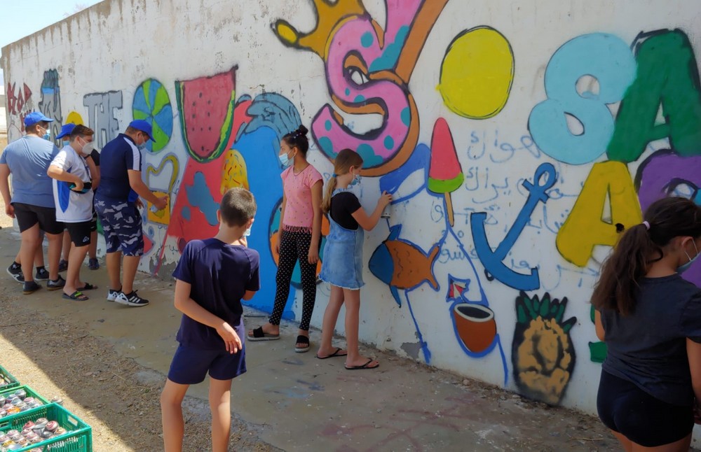 El núcleo ejidense de San Agustín celebra un taller de grafiti para jóvenes y niños