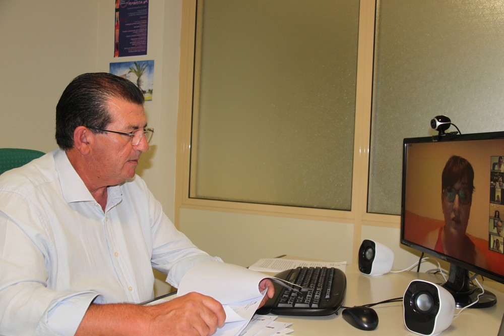 El PSOE de El Ejido celebra que el Pleno apruebe por unanimidad instar a la Junta a no cargar a los centros educativos y ayuntamientos todo el peso económico en la prevención de la COVID-19