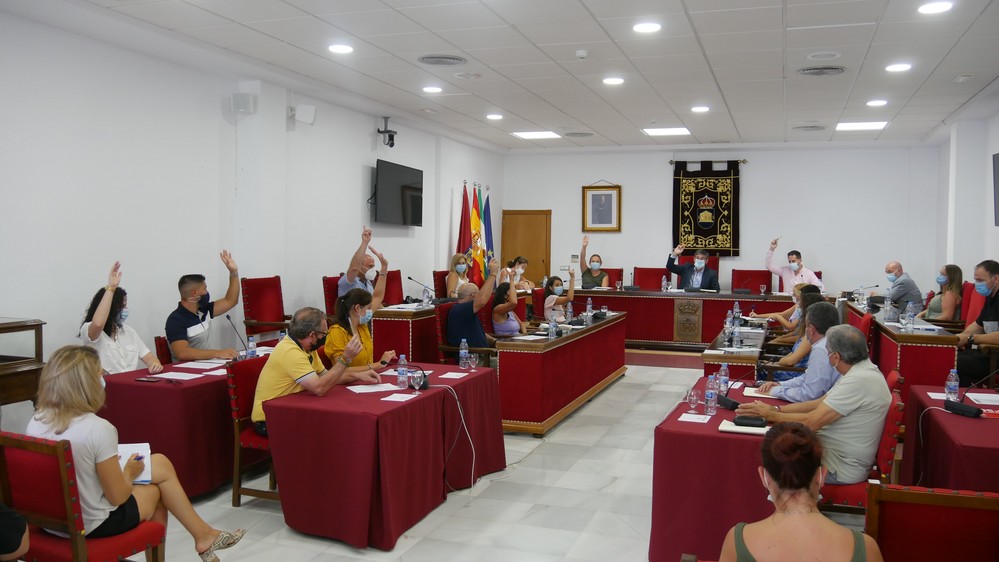 Adra pide al Gobierno bajar el IVA de las mascarillas y productos higiénico-sanitarios