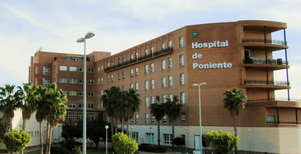 El Hospital de Poniente registra 30 ingresos por COVID-19 de los que 7 se encuentran ingresados en UCI