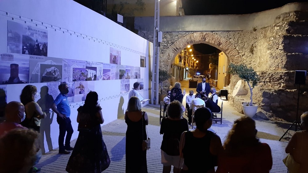 Adra concluye el ciclo de visitas guiadas teatralizadas con éxito de participación y garantías de seguridad